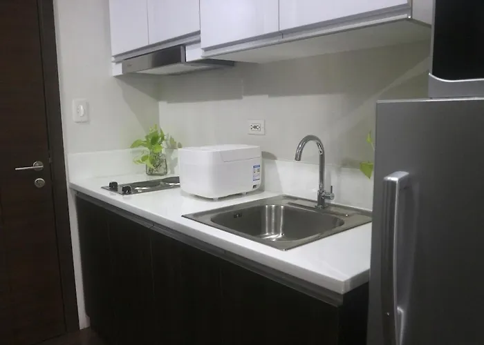 Calming Haven At Center With Netflix And Hi-speed Wi-fi Manila